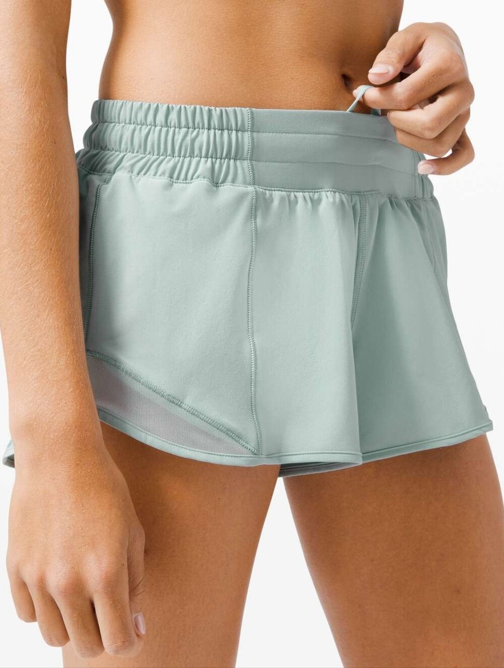 Lululemon Hotty Hot Short II *2.5" Hazy Jade, Size 4